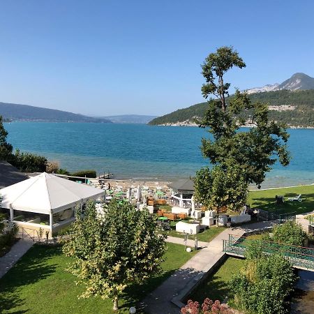 Logement Atypique Avec Vue Unique Panoramique Sur Le Lac D'Annecy, Dans Une Residence Avec Plage Et Ponton Privee Sur La Commune De Duingt Exterior foto